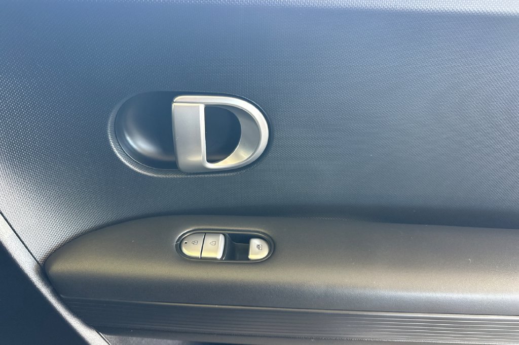 Used 2024 Hyundai Ioniq 5 SEL RWD image 20
