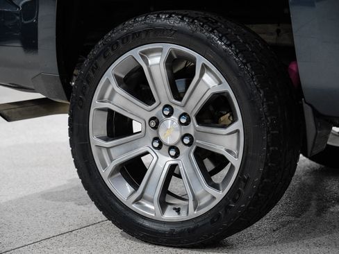 Used 2017 Chevrolet Silverado 1500 LTZ Z71 w/ LTZ Plus Package image 60