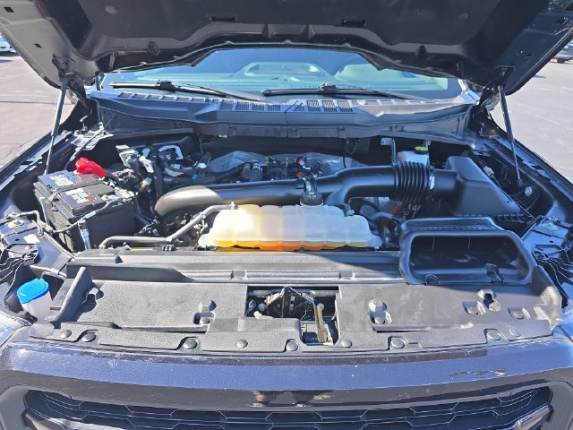 Used 2024 Ford F150 Lariat w/ Bed Utility Package AWD/4WD image 33