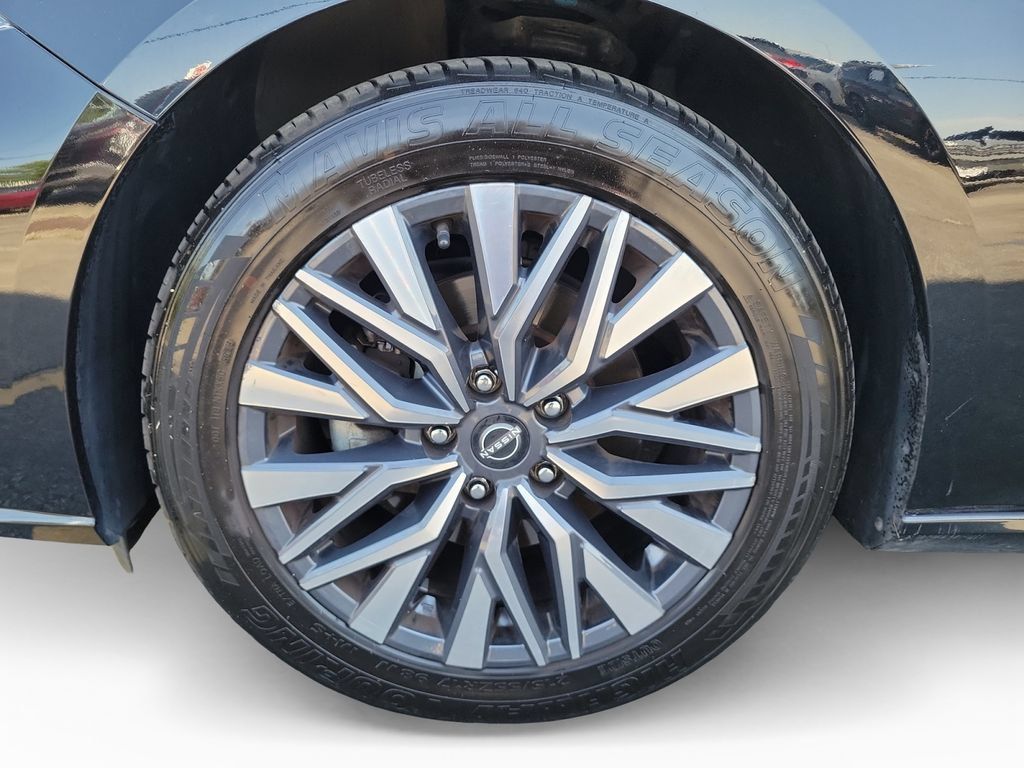 Used 2024 Nissan Altima 2.5 SV FWD image 26