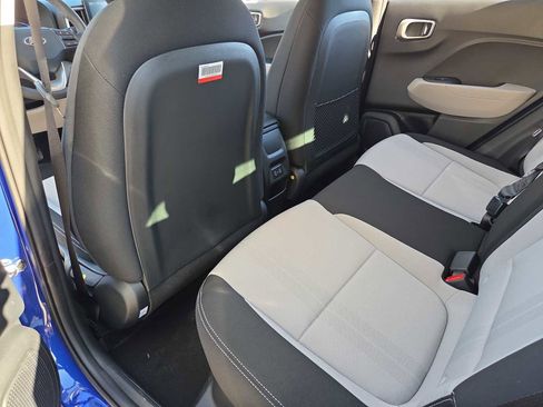 New 2026 Hyundai Venue SEL image 18