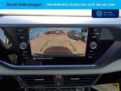 Used 2023 Volkswagen Taos SE image 23