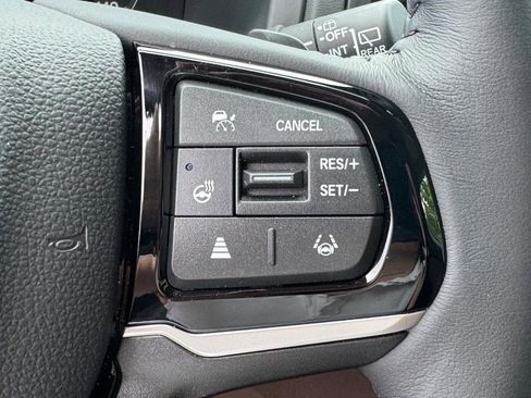 Certified 2026 Honda Odyssey Elite image 24