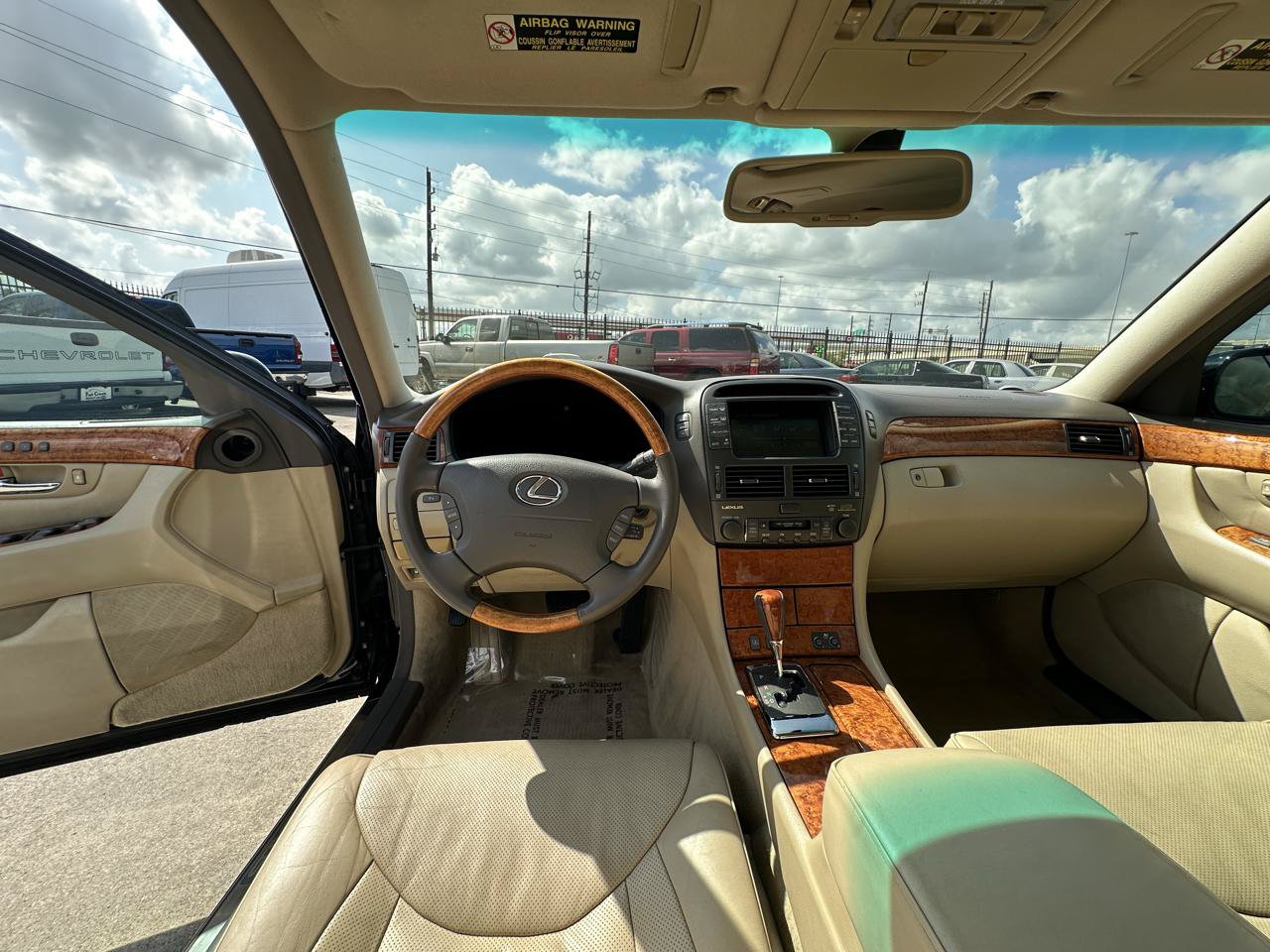 Used 2005 Lexus LS 430 RWD image 30