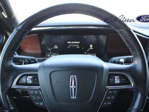 Used 2021 Lincoln Navigator Reserve image 25