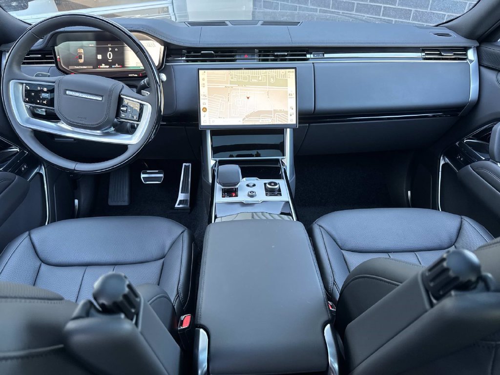 New 2027 Land Rover Range Rover SE AWD/4WD image 17