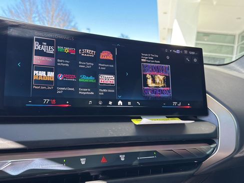 Certified 2025 BMW X3 xDrive30i w/ Premium Package image 23