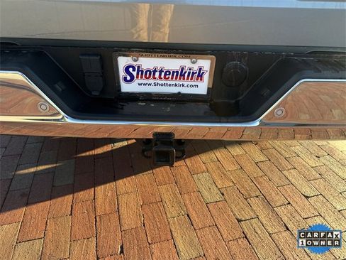 Used 2024 Chevrolet Silverado 1500 LTZ w/ LTZ Convenience Package II image 28