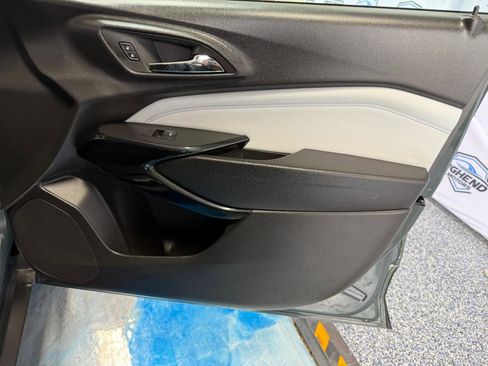 Used 2026 Chevrolet Trax LT image 24