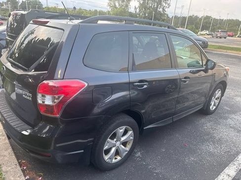 Used 2015 Subaru Forester 2.5i Premium w/ Protection Package #1 AWD/4WD image 4