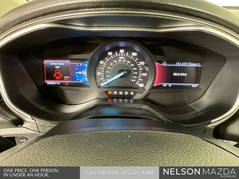 Used 2019 Ford Fusion SE image 40