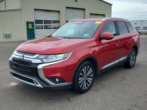 Used 2019 Mitsubishi Outlander SEL image 1