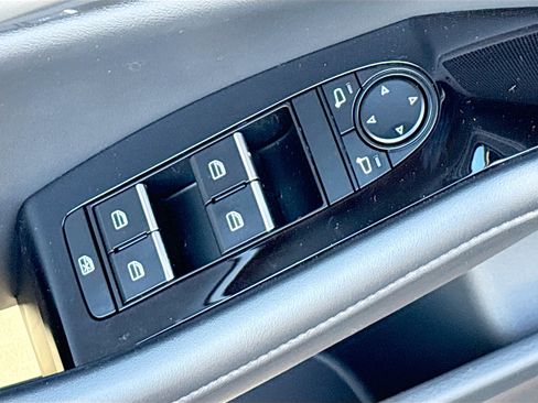 Used 2026 MAZDA MAZDA3 s Sport image 19