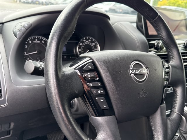 Used 2024 Nissan Armada SV AWD/4WD image 16