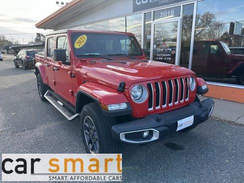 Used 2023 Jeep Gladiator Overland image 1