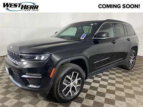 Used 2024 Jeep Grand Cherokee Limited image 24