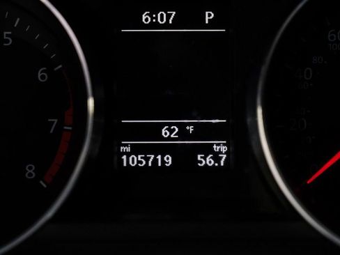 Used 2017 Volkswagen Jetta SE image 26