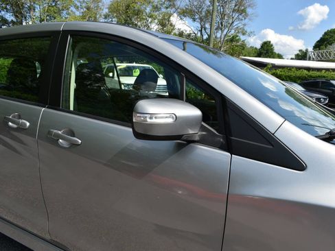 Used 2013 MAZDA MAZDA5 Grand Touring FWD image 36