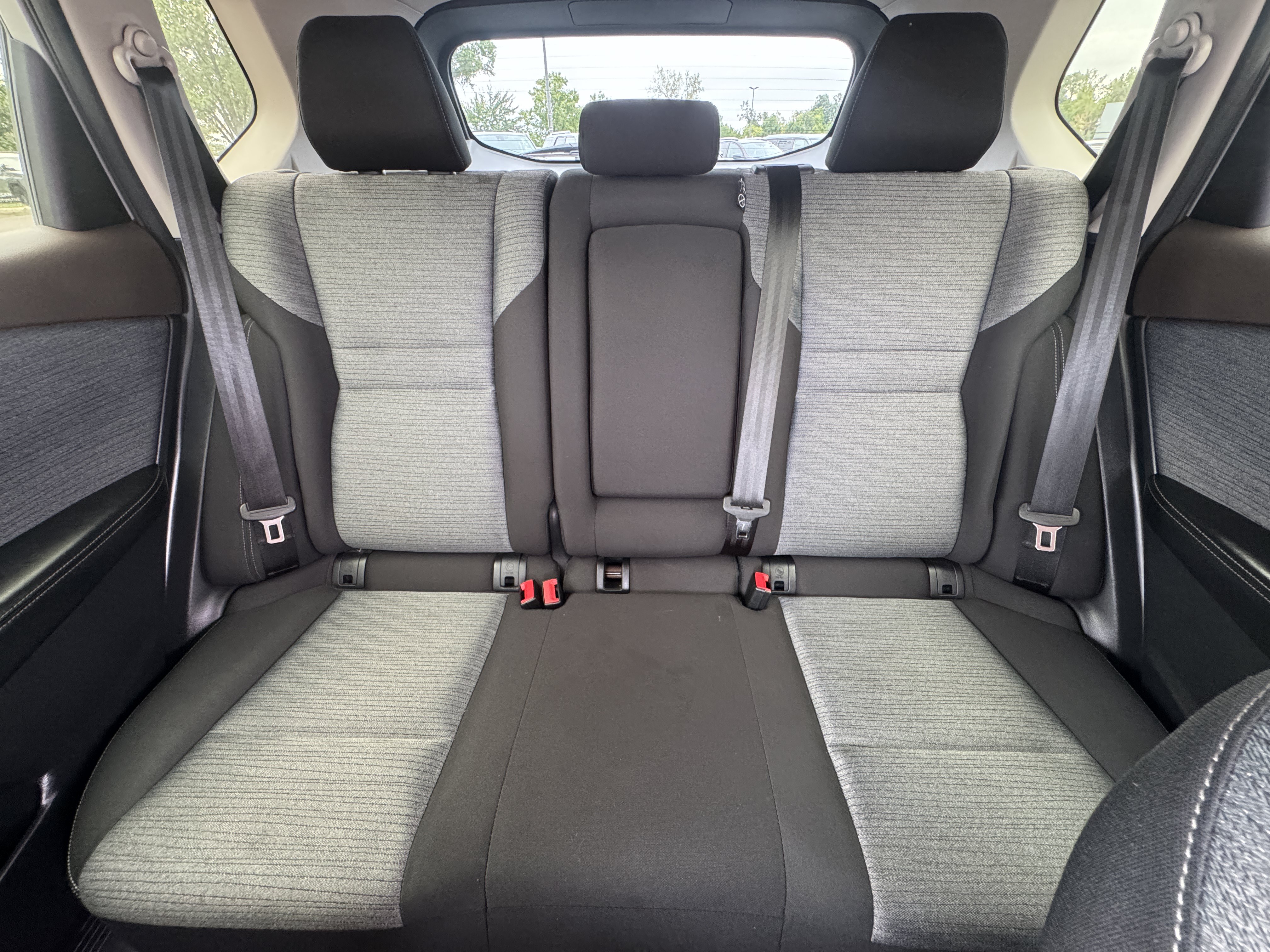 Used 2023 Nissan Rogue SV AWD/4WD image 27
