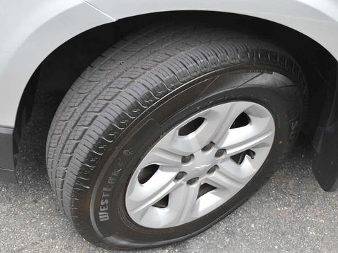 Used 2017 Chevrolet Traverse LS FWD image 37