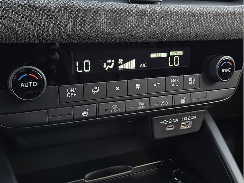 New 2026 Subaru Outback Premium AWD/4WD image 16