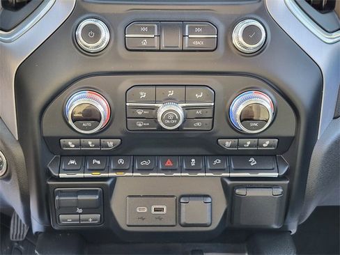 Used 2019 GMC Sierra 1500 SLT w/ SLT Premium Plus Package image 25