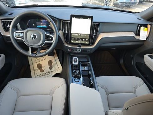 New 2026 Volvo XC60 B5 Plus w/ Climate Package image 21