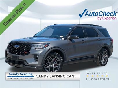 Used 2025 Ford Explorer ST