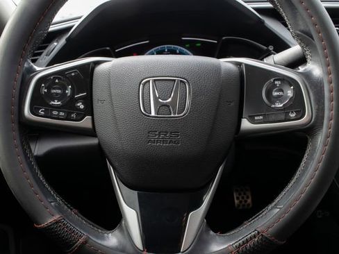 Used 2019 Honda Civic Touring image 28