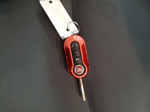 Used 2015 FIAT 500 Pop FWD image 29