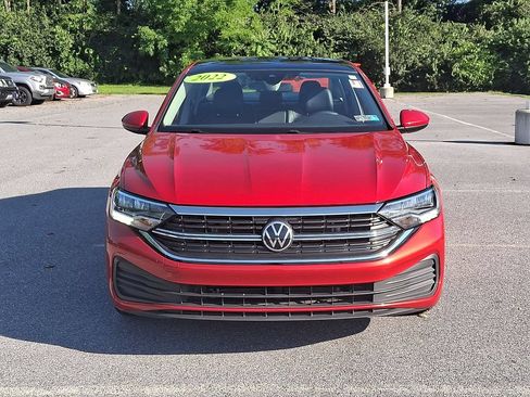 Used 2022 Volkswagen Jetta SE FWD image 2