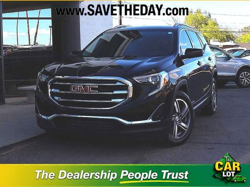Used 2020 GMC Terrain SLT w/ Preferred Package FWD image 1