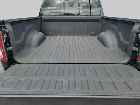 Used 2024 RAM 1500 Big Horn RWD image 32