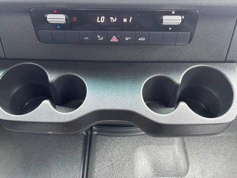 Used 2019 Mercedes-Benz Sprinter 170 image 22