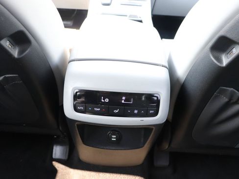 Used 2025 Hyundai Palisade SEL AWD/4WD image 22
