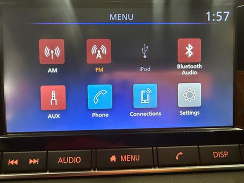 Used 2025 Nissan Sentra S FWD image 30