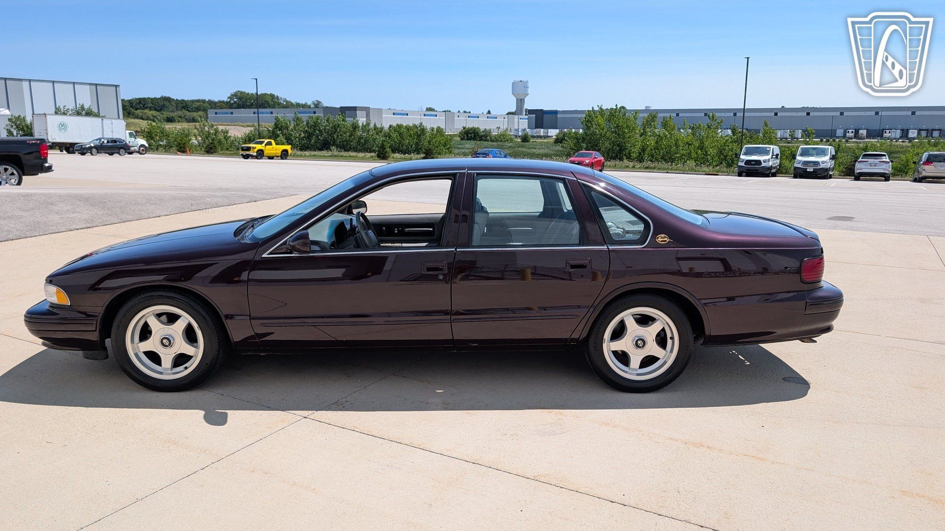 Used 1995 Chevrolet Impala SS RWD image 5
