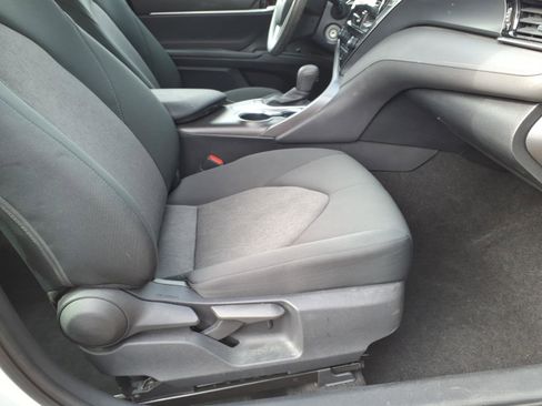 Certified 2023 Toyota Camry LE image 7