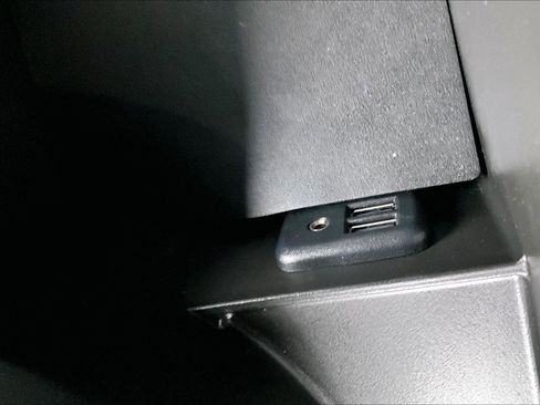 Used 2020 Chevrolet Camaro SS image 29