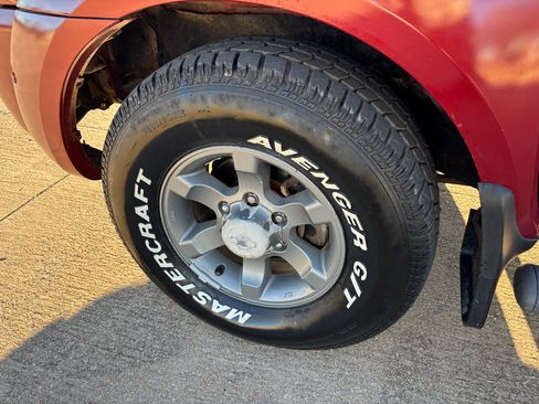 Used 2004 Nissan Frontier XE w/ (PWR) XE Pwr Pkg image 19