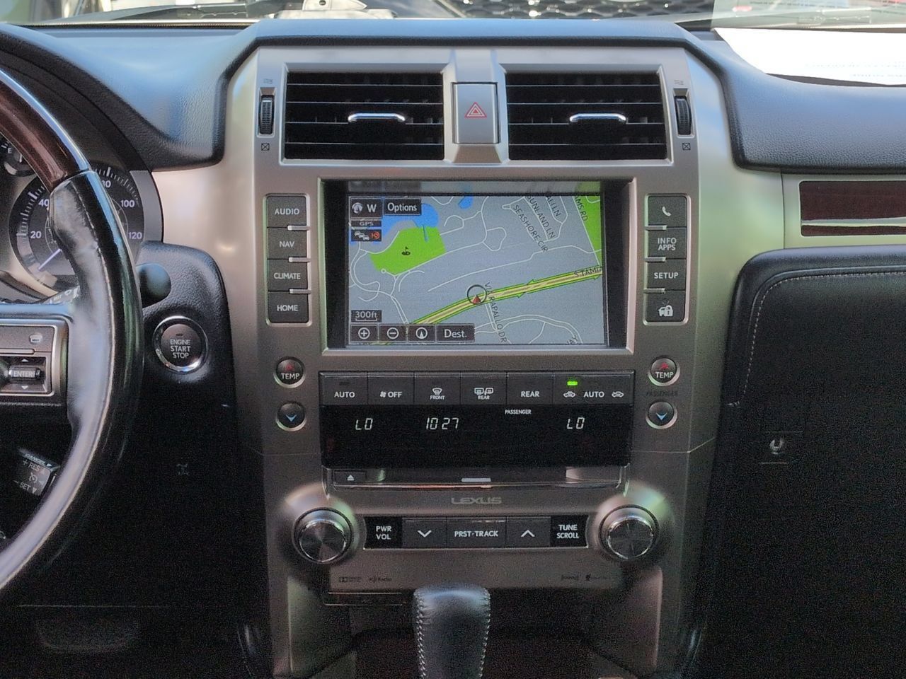 Used 2018 Lexus GX 460 Premium w/ Premium Package AWD/4WD image 17