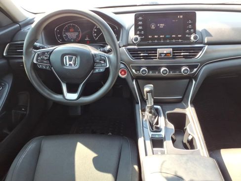Used 2018 Honda Accord LX image 11