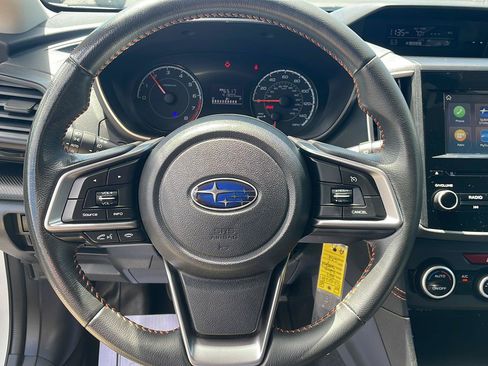 Used 2023 Subaru Crosstrek 2.0i Premium AWD/4WD image 12