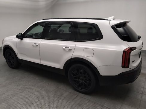Used 2021 Kia Telluride EX w/ EX Premium Package AWD/4WD image 3