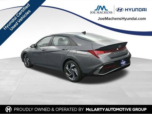 Used 2025 Hyundai Elantra Sport FWD image 7