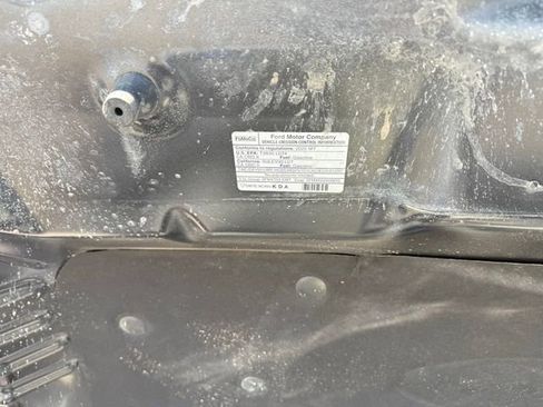 Used 2025 Ford F150 Lariat AWD/4WD image 4