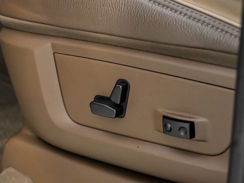 Used 2020 RAM 2500 Limited image 26