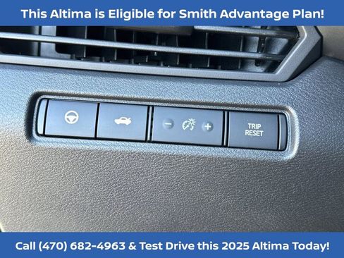 New 2025 Nissan Altima 2.5 SL image 17