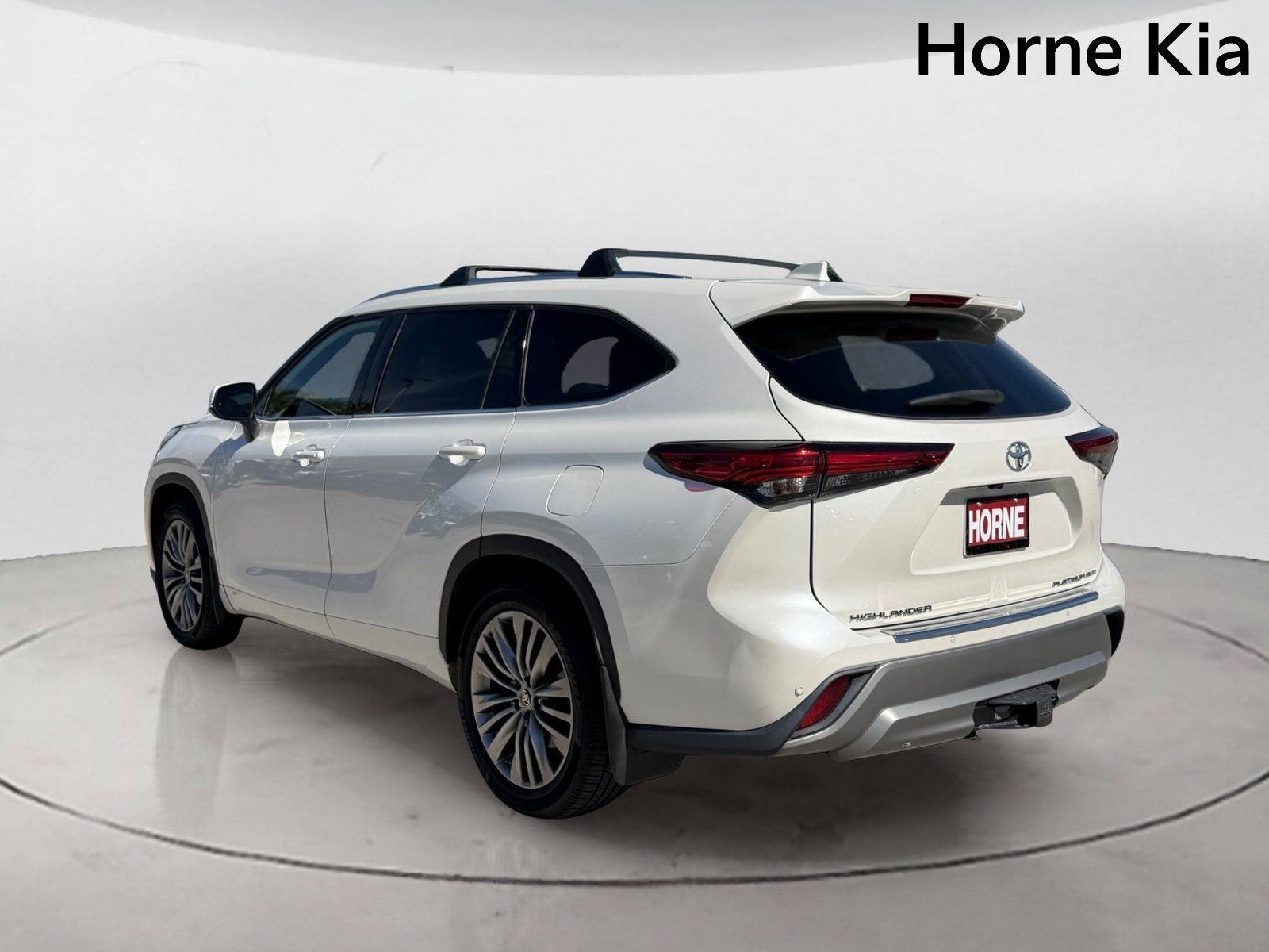 Used 2021 Toyota Highlander Platinum AWD/4WD image 5