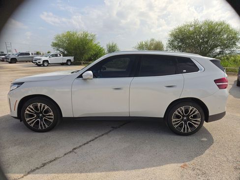 Used 2025 BMW X3 xDrive30i w/ Convenience Package AWD/4WD image 6